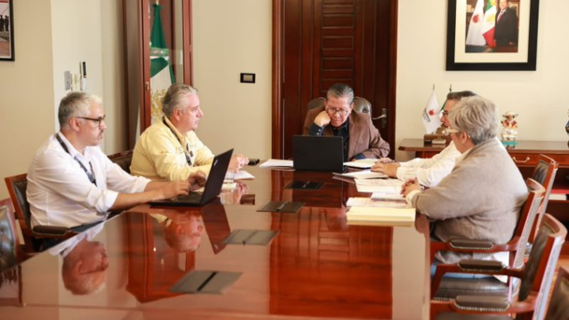 David Monreal participa en una reunión virtual sobre el fortalecimiento del sistema público de salud