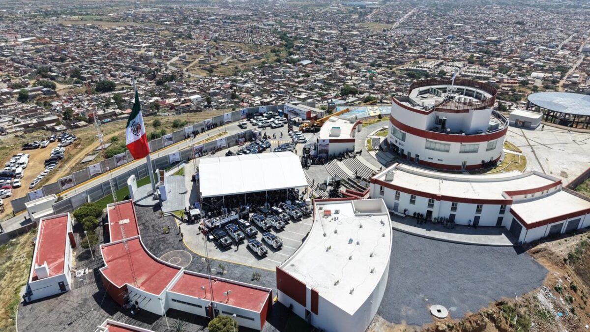 Instalaciones del C5i de Zacatecas vistas desde el aire, sede del foro sobre construcción de paz